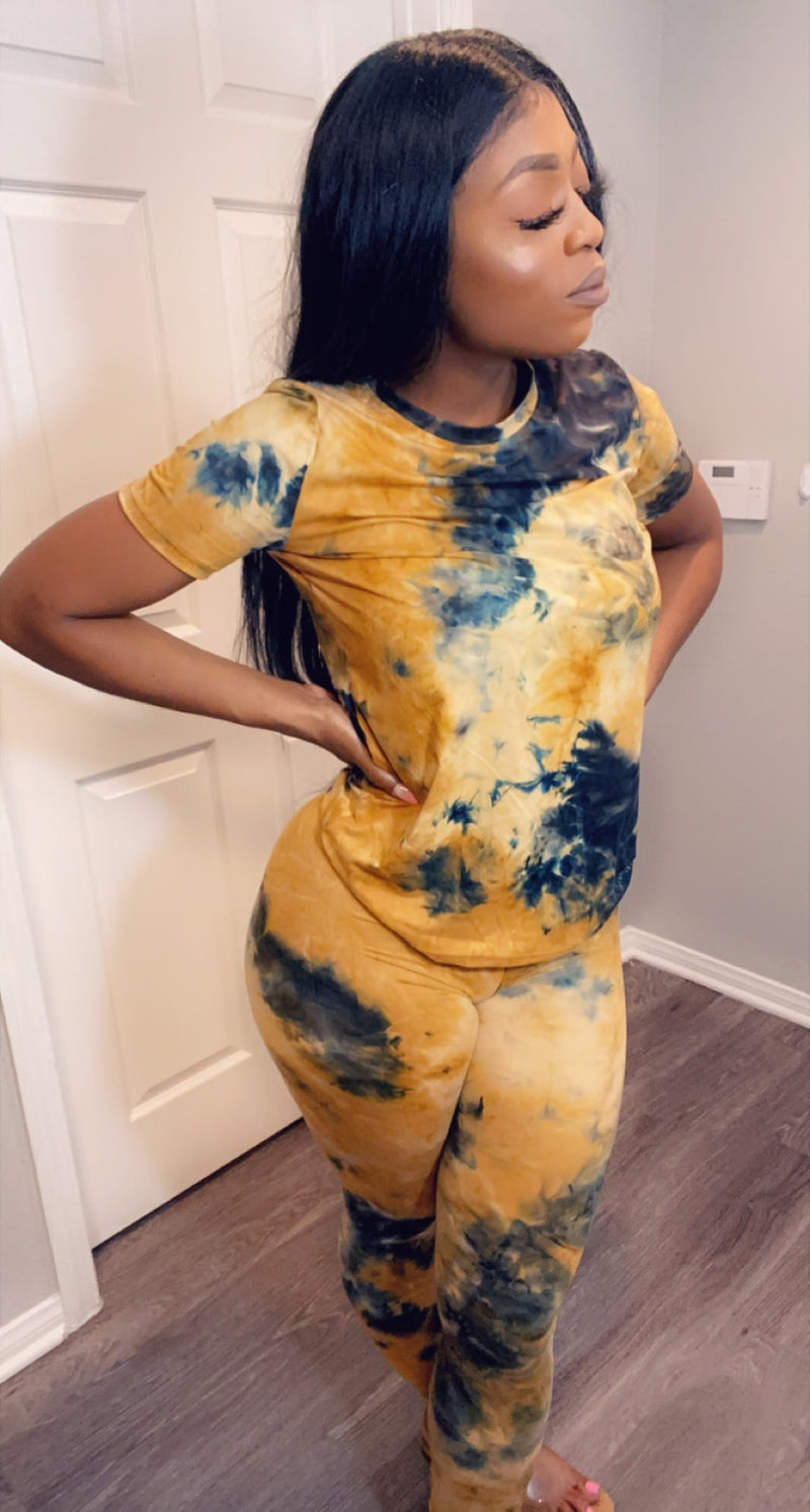 Lioness Tie-Dye Set